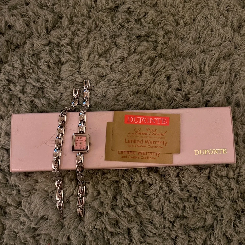 New Women’s Silver and Pink Dufonte Watch and Bracelet Set